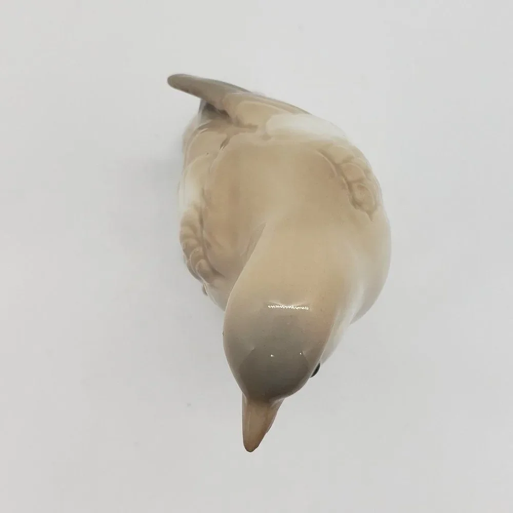 𝅺Otagiri Vintage Beige White Bird on Branch Porcelain Figurine - Picture 8 of 9